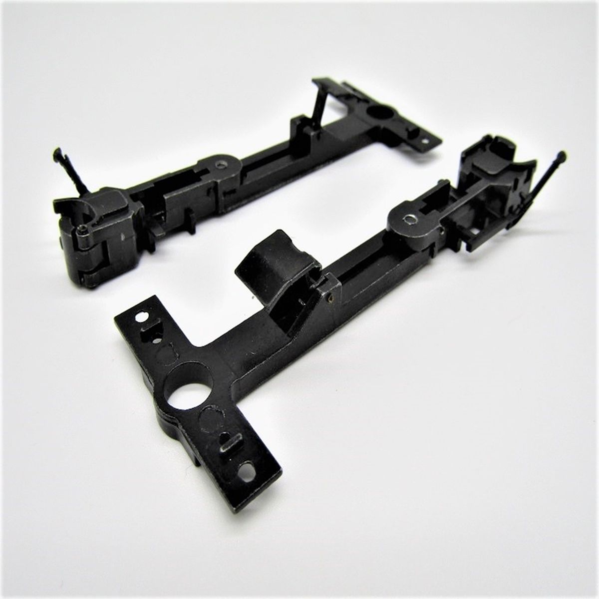 O 3 Rail Long Length Coupler Shank Pair