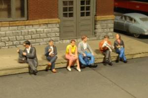 HO Seated Platform Passengers/6pc
