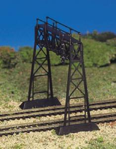 HO Plasticville Signal Bridge