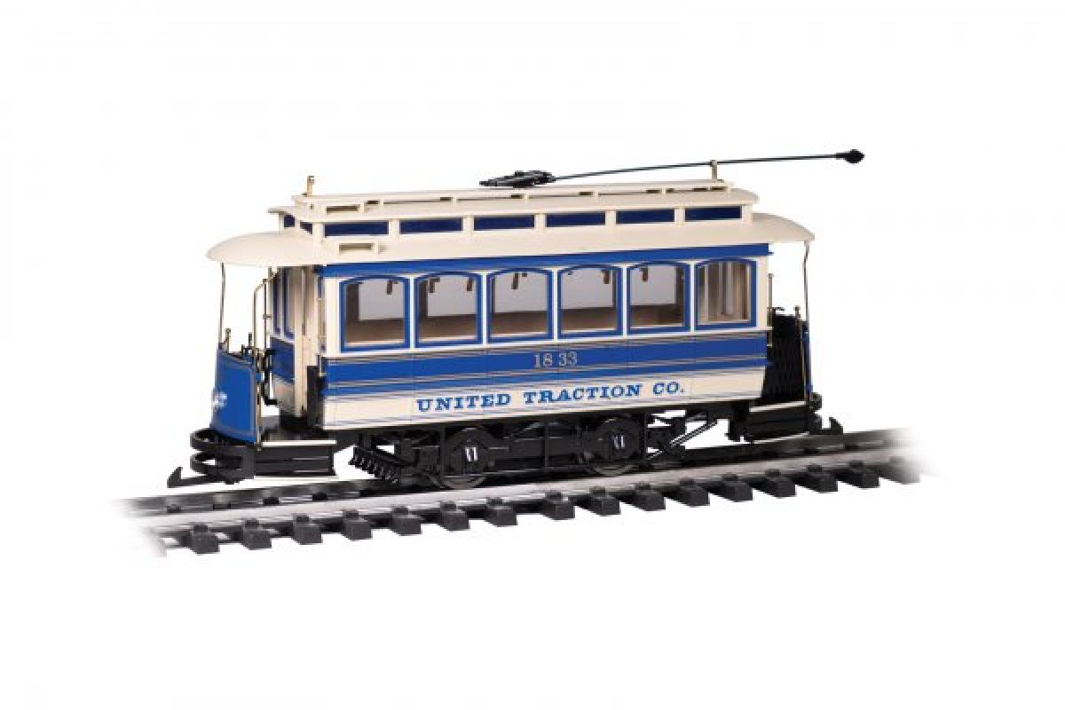 G Streetcar United Traction #1833/blu&cream