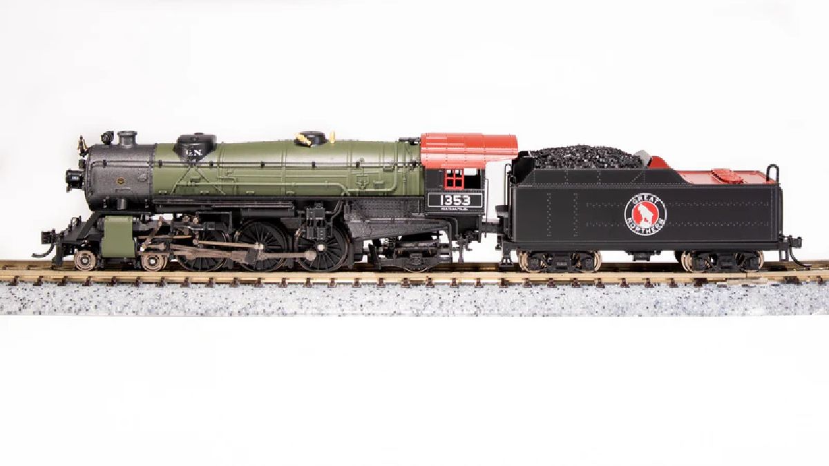 N Heavy Pacific 4-6-2 GN 1357 Glacier Green Scheme P4 Sound/