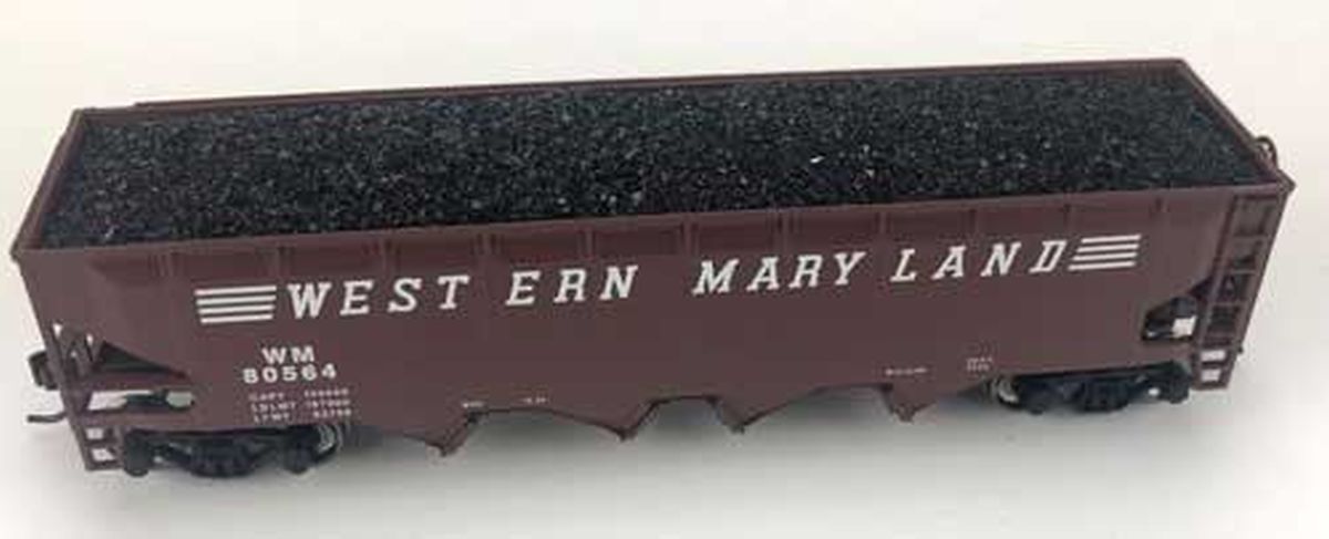HO Coal Load Athearn 40 Ft 4 Bay Offset Hopper