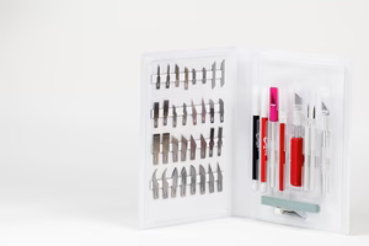 Super Deluxe Knife Set- 46 Blades & Knives
