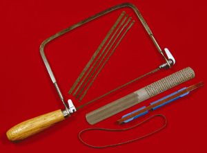 Model Builders Tool Saw Set with File