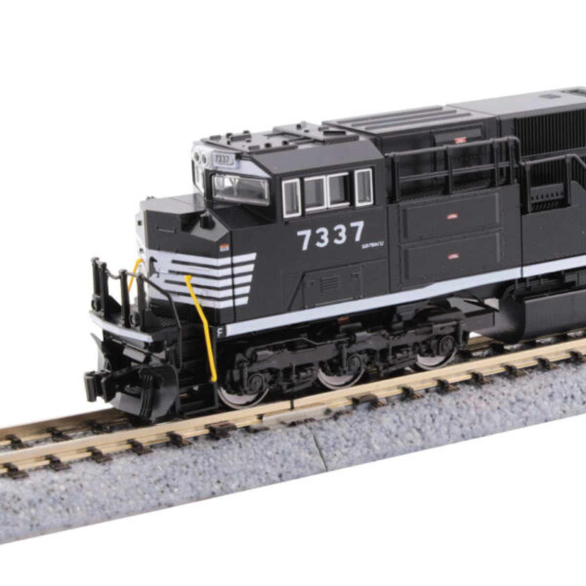 N SD70ACu NS #7337 (Cab HL)