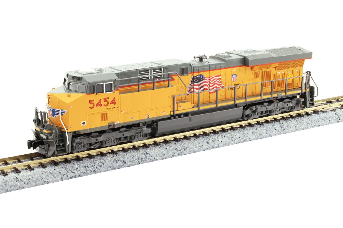 N ES44AC Diesel UP #5454/Flag