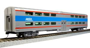 HO Chicago Metra Bi-Level Coach #8736