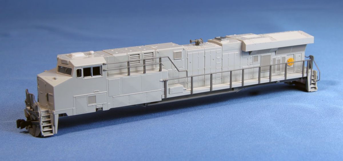 N ES44AC UP Undec Body Shell
