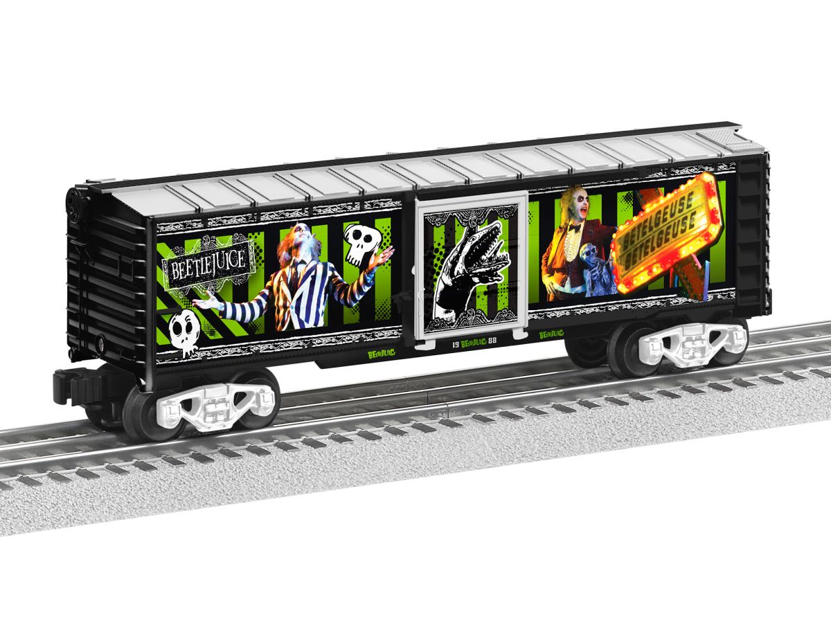 O RTR Beetlejuice lighted boxcar