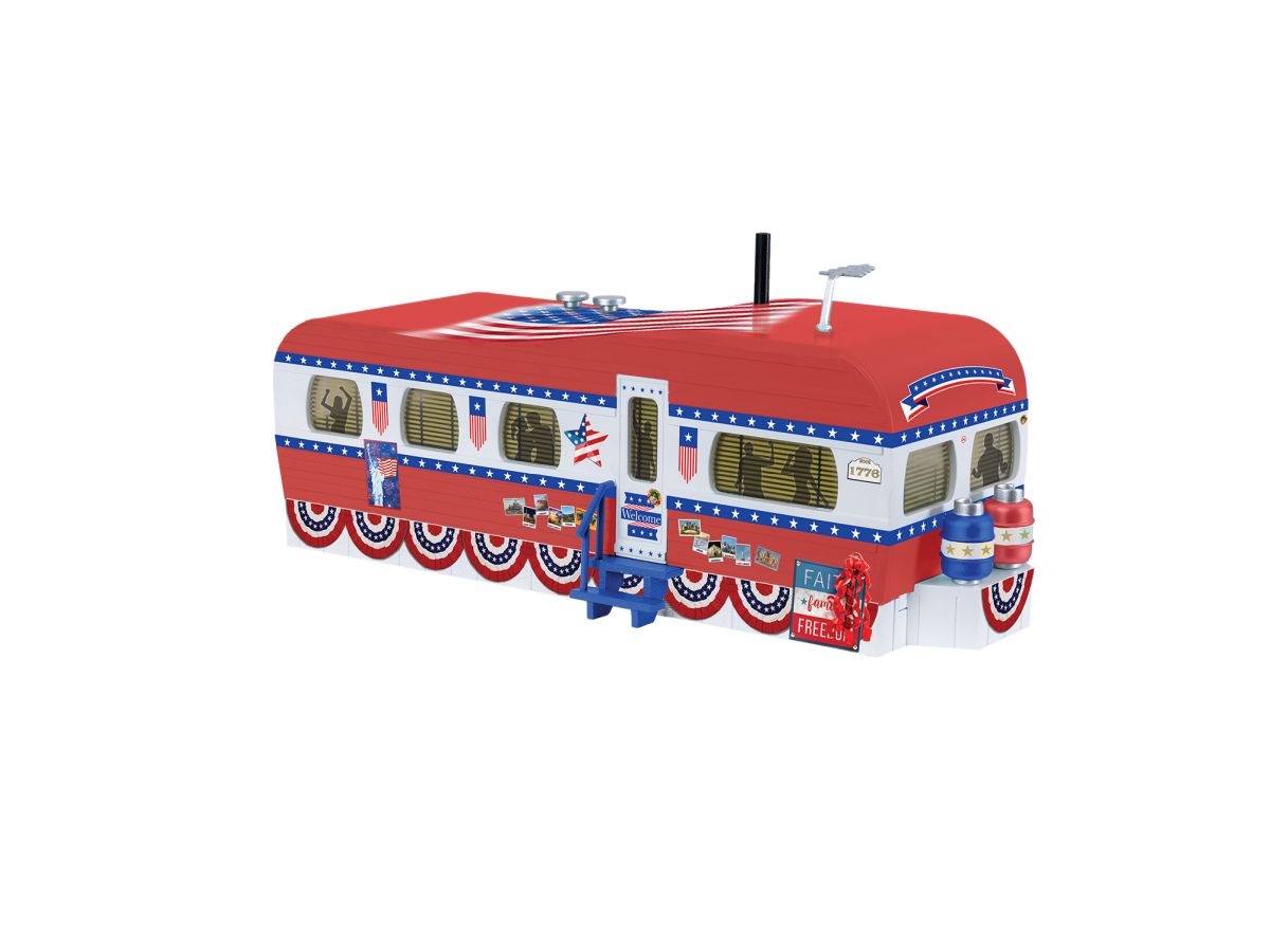 O RTR Patriotic Trailer Home