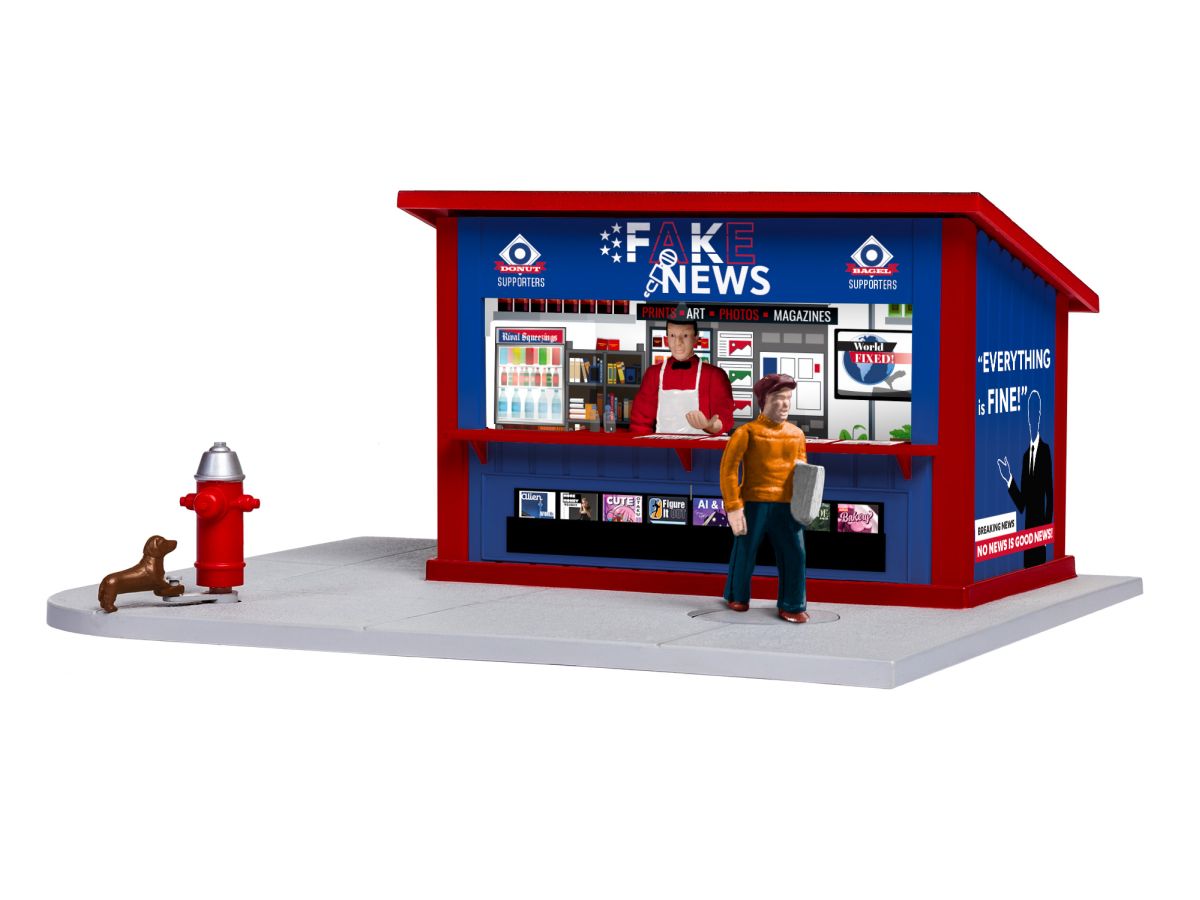 O RTR Fake News Stand #2