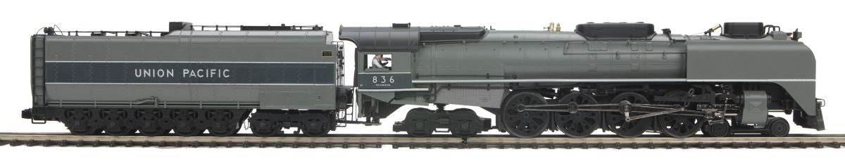 O UP FEF 4-8-4 Steam Loco #836/Oil/3.0