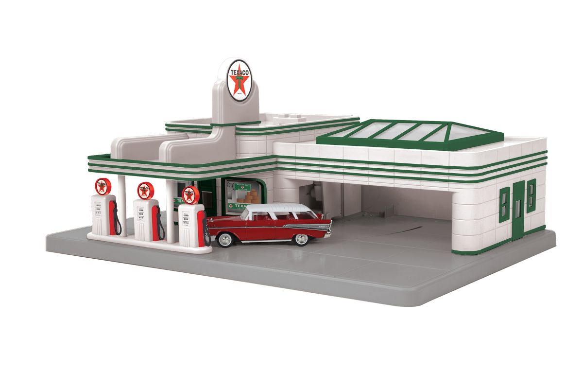 O Texaco Operating Gas Station w/Sound