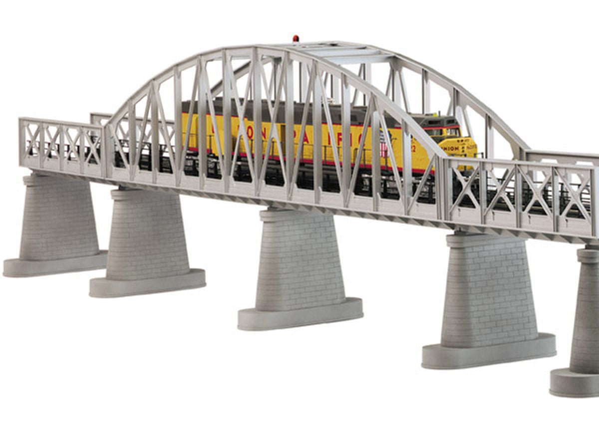 O Silver Steel Arch Bridge