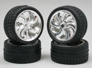 CYCLONES  RIMS W/TIRES CHROME