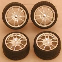 M5'S  RIMS W/TIRES CHROME