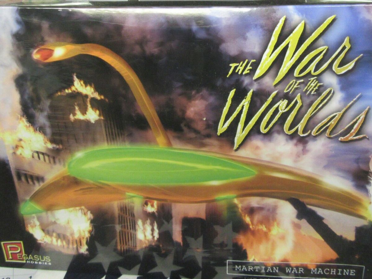 Martian War Machine War of the Worlds kit