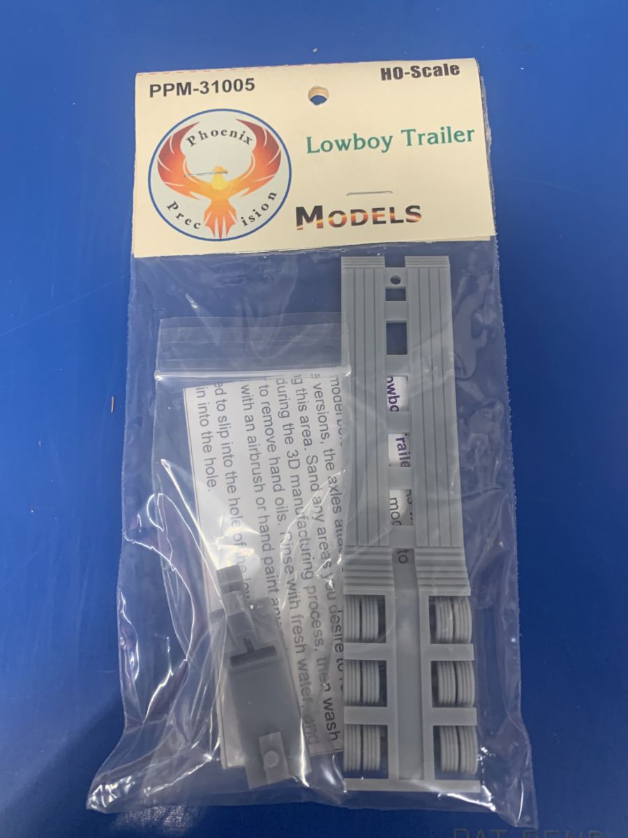 HO Lowboy Trailer (1)