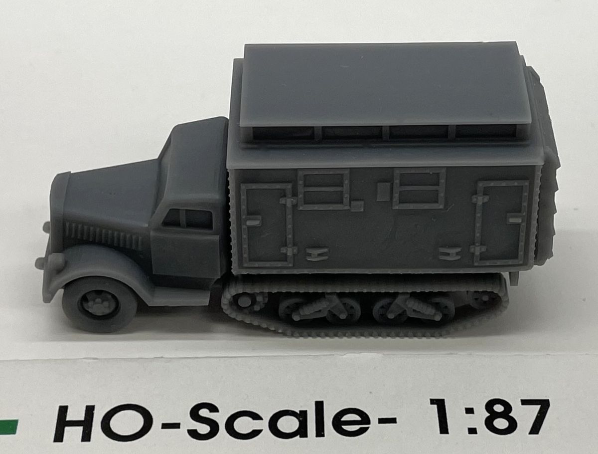HO Closed Door Ambulance Half-Track (1)