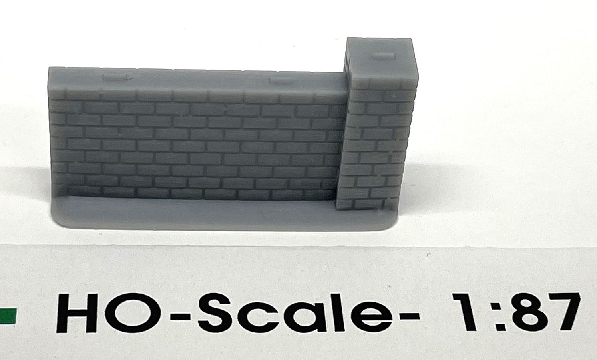 HO 7' Brick Wall /  Wall (2)