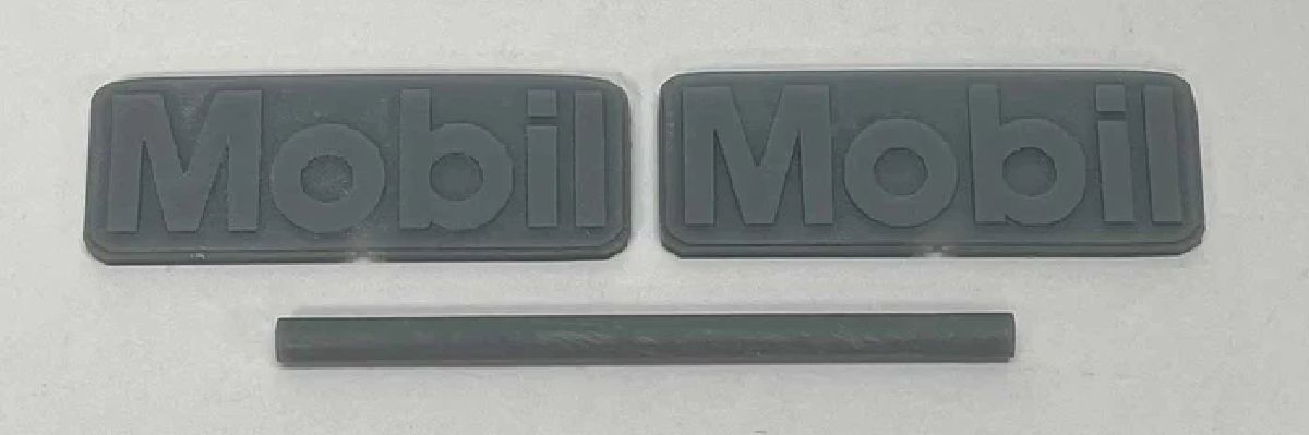 HO Gas Station Sign Mobil