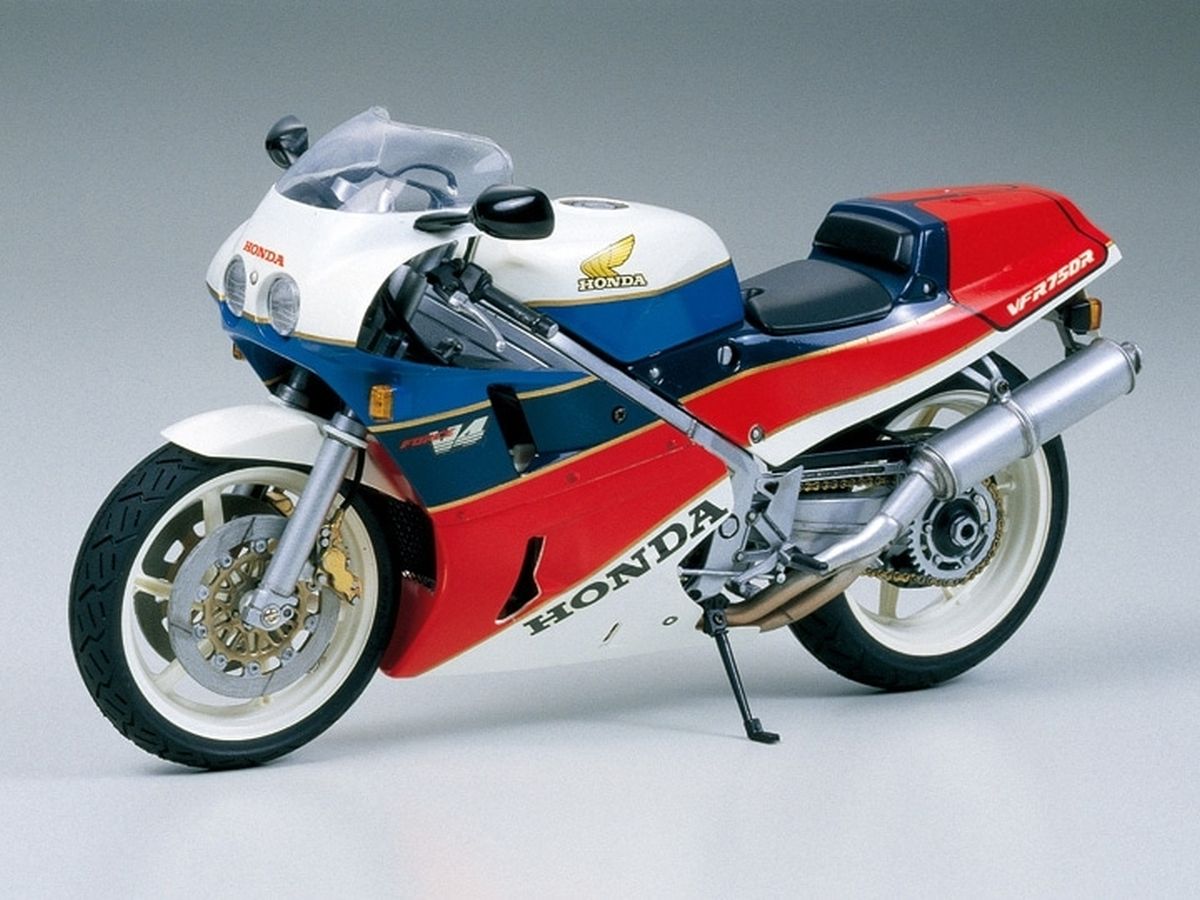 Honda VFR750R Kit