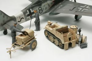 1/48 German Kettenkraftrad w/Access