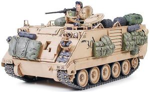 US M113A2 APC/Desert Version 1/35