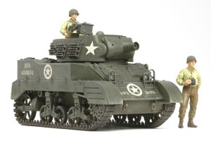 US Howitzer Motor Carriage M8 - Awaiting Orders w/3 Figurs