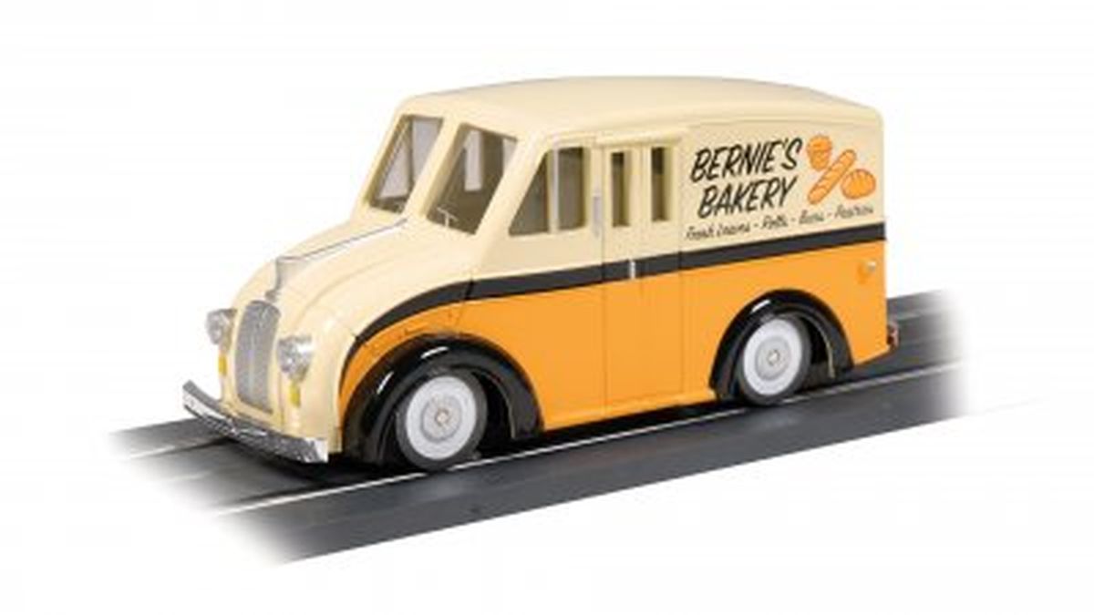 O EZ Street Delivery Van Bernie's Bakery