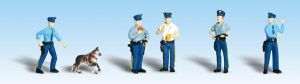 HO Policeman
