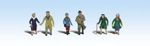 3D Printed HO Couples in Coats