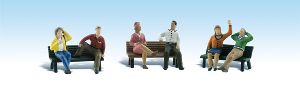 HO People on Benches