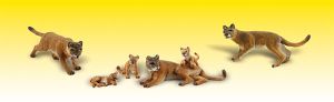 3D Printed HO Cougars & Cubs