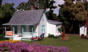 N Pre-Fab Country Cottage Kit